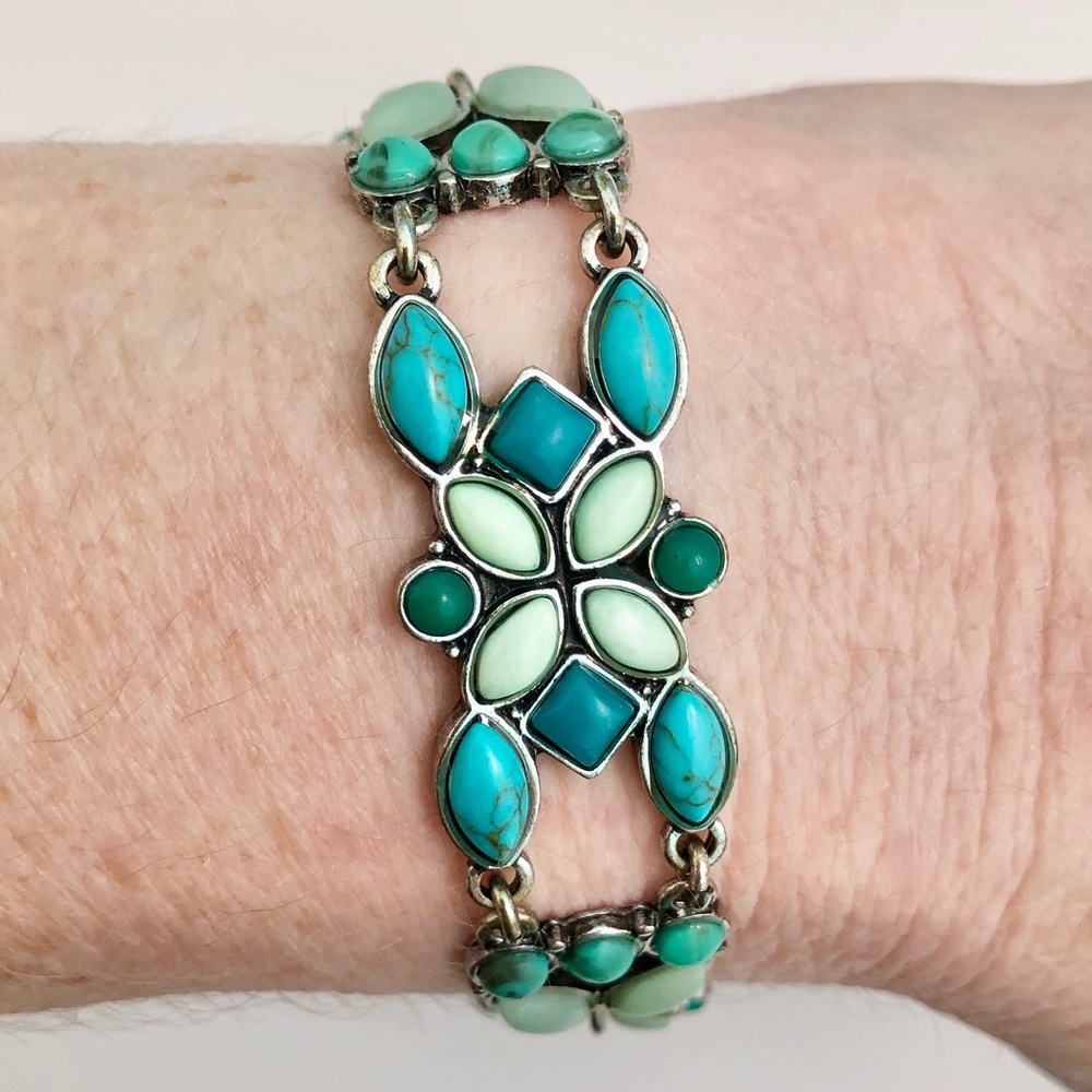 🎉2xHP🎉 LUCKY BRAND Faux Turquoise + Jade Silver Tone Bracelet 7.5” NEW!